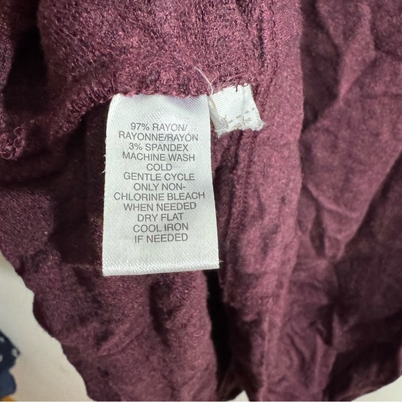 🍷 Lou & Grey Cowl Neck Tunic Sweater Dress XS Burgundy Wine ✨ - Picture 3 of 4